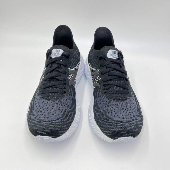 New Balance Size 5 Fresh Foam 1080 V10 Black Blue White Running Sneakers Shoes - Picture 3 of 13